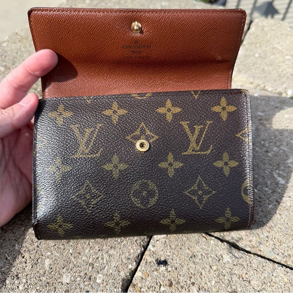 Louis Vuitton Monogram Porte Tressor trifold - Picture 12 of 12